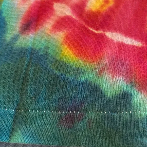 Vtg Grateful Dead/Lithuania 1992 colab “ GRAIL “ single stitch , size XL $190
